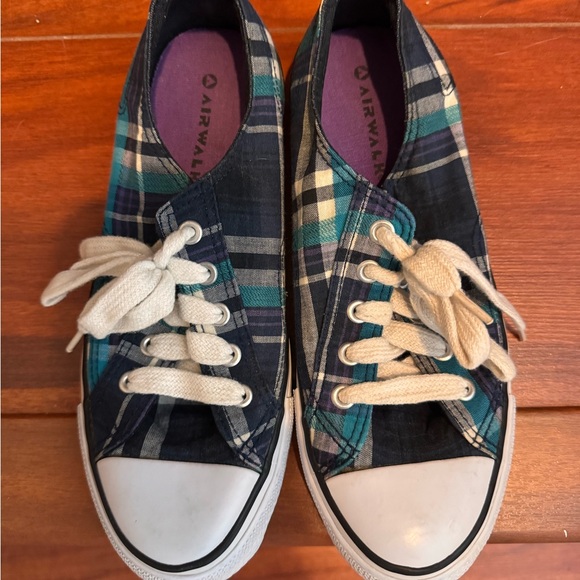 Airwalk Women's Plaid Sneakers - Black, Blue, and Green - Picture 7 of 7